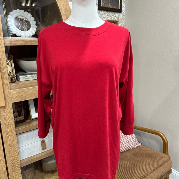 Athleta Women's Red Top size medium - Picture 4 of 5